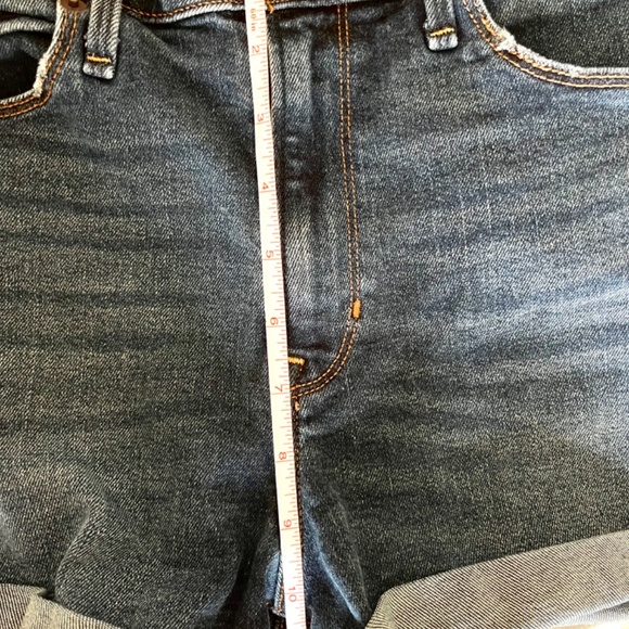 Abercrombie and Fitch High waisted Denim Shorts - Dark Wash - Picture 3 of 8